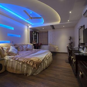 Maharani Suite on food soft beveragesEarly check By 3 HoursLate check-out by 3 hours
